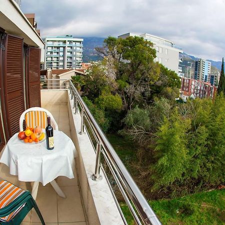 Guest House Mandarina Budva Dış mekan fotoğraf