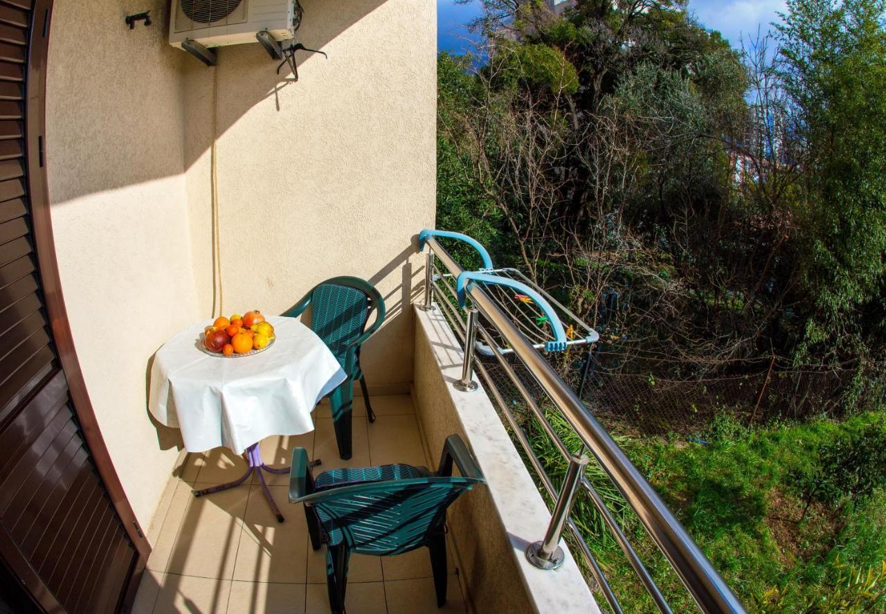 Guest House Mandarina Budva Dış mekan fotoğraf