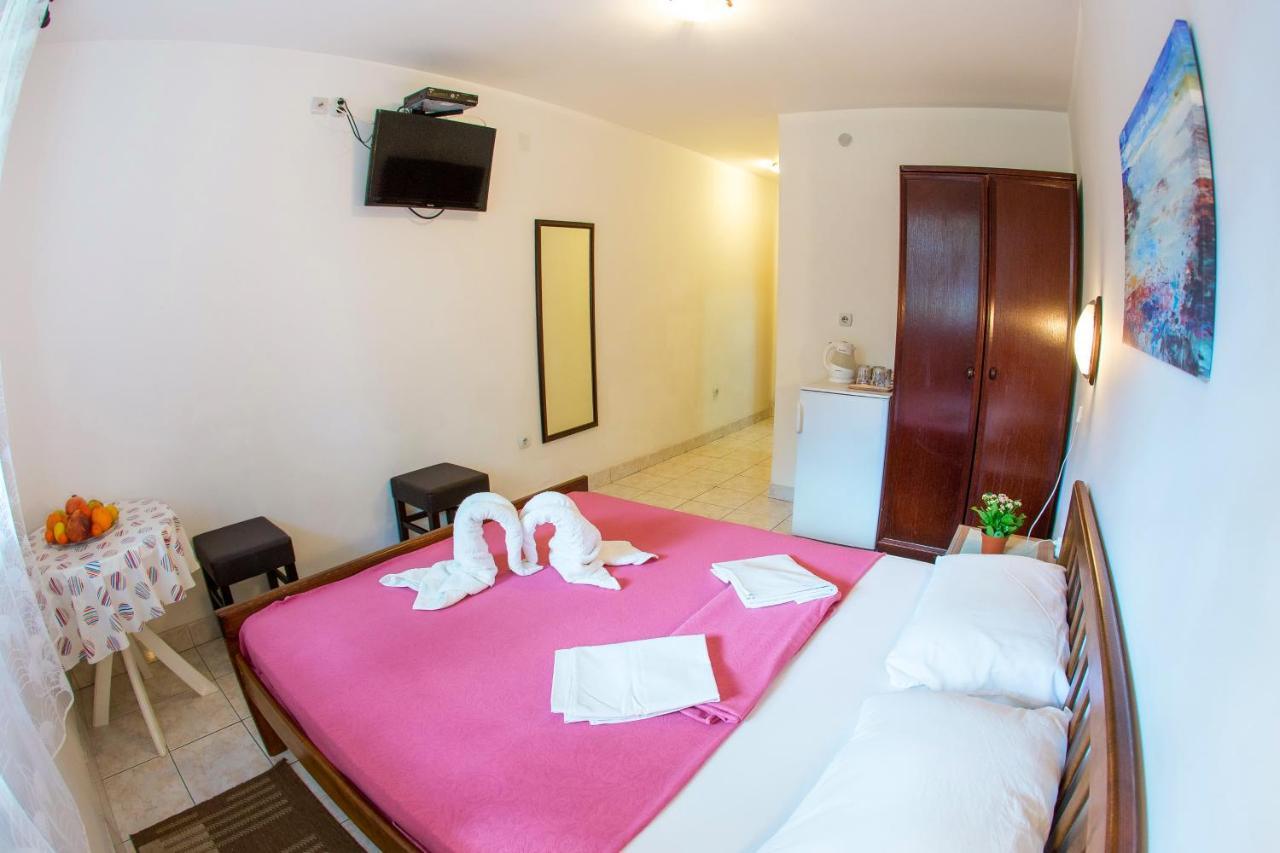 Guest House Mandarina Budva Dış mekan fotoğraf