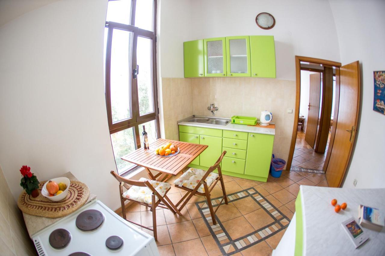 Guest House Mandarina Budva Dış mekan fotoğraf
